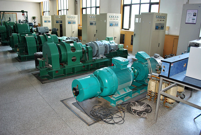 乌拉特前某热电厂使用我厂的YKK高压电机提供动力
